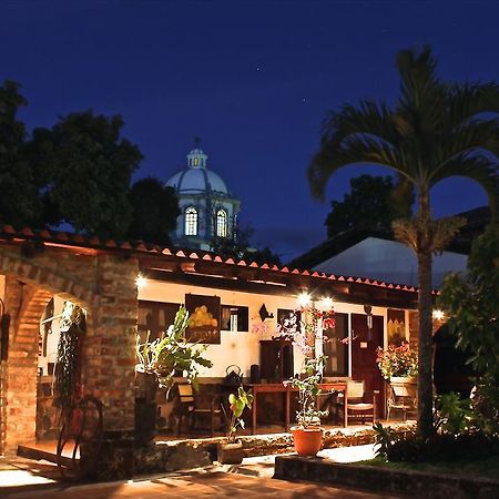 Casa Degraciela - Hotel Boutique กอนเซ็ปซิอ็อน เด อาตาโก ภายนอก รูปภาพ