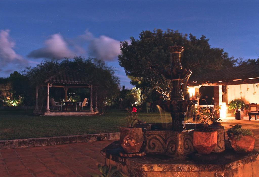 Casa Degraciela - Hotel Boutique กอนเซ็ปซิอ็อน เด อาตาโก ภายนอก รูปภาพ
