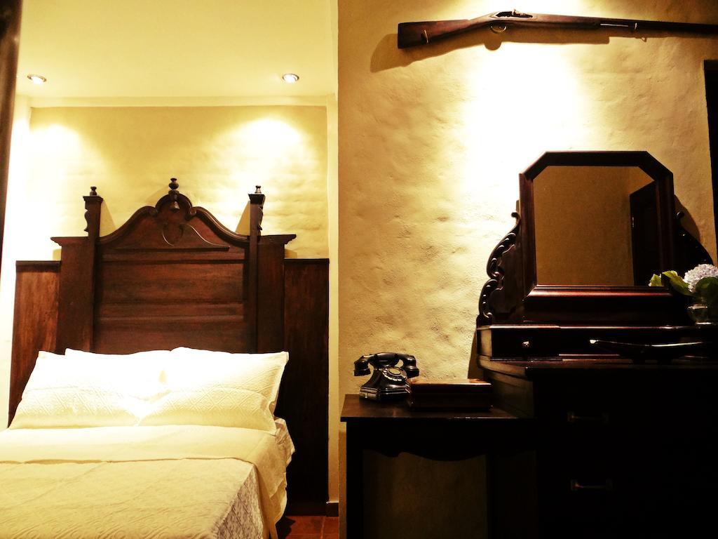 Casa Degraciela - Hotel Boutique กอนเซ็ปซิอ็อน เด อาตาโก ห้อง รูปภาพ