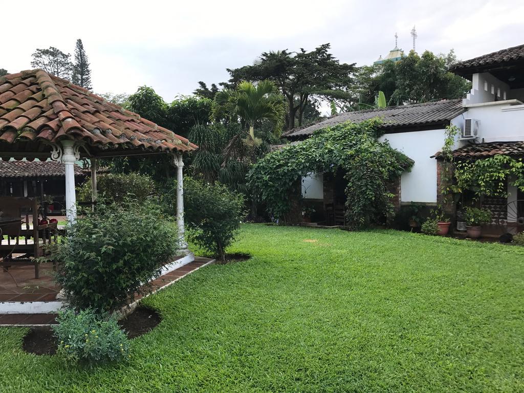 Casa Degraciela - Hotel Boutique กอนเซ็ปซิอ็อน เด อาตาโก ภายนอก รูปภาพ